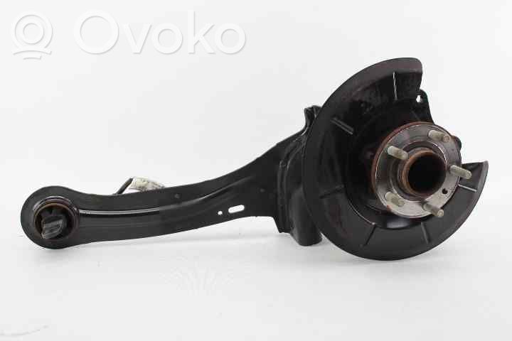 Volvo V40 Задний поворотный кулак (ступица, цапфа) 