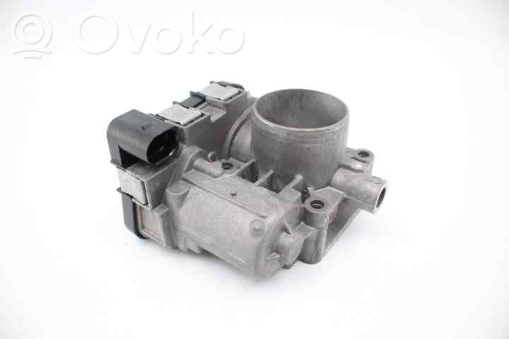 Fiat Punto (199) Rampa inyectora 