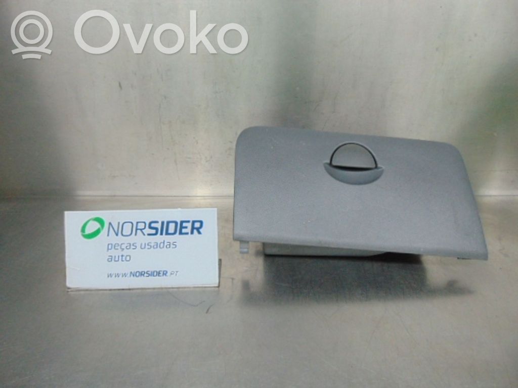 Deckel Klappe Handschuhfach