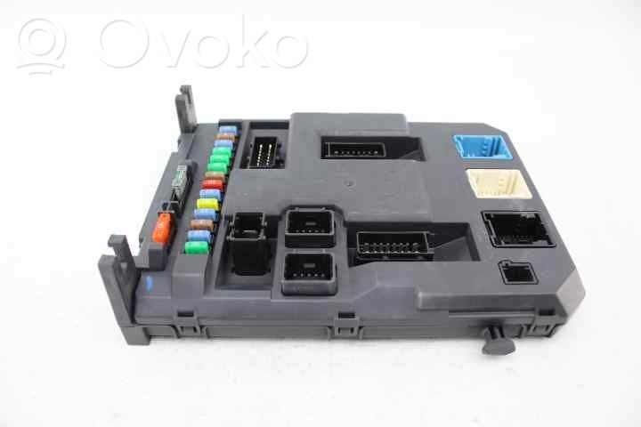 Citroen C3 Fuse module 