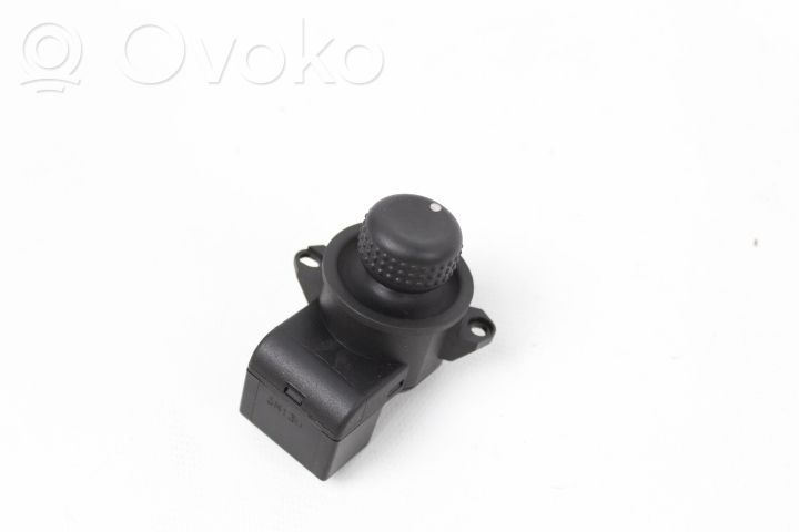 Renault Laguna I Wing mirror switch 