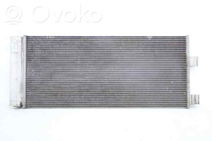 Opel Corsa E Radiateur condenseur de climatisation 