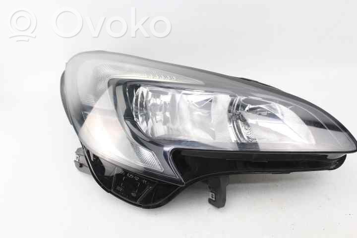 Opel Corsa E Headlight/headlamp 