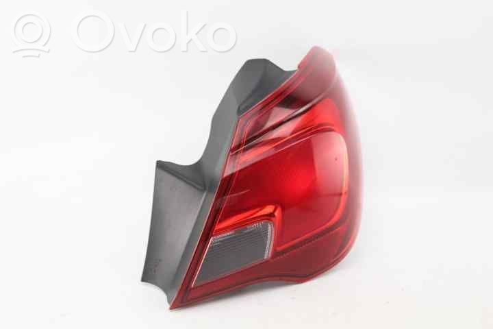 Rear/tail lights   39090648,134284480287412100