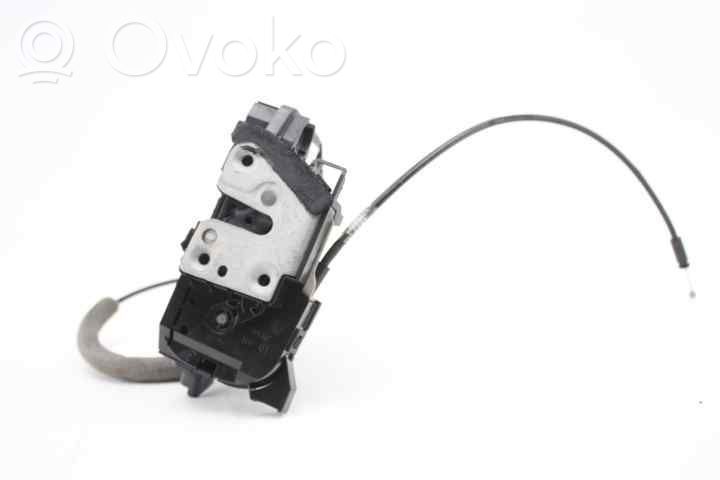 Renault Captur Takaoven lukko 