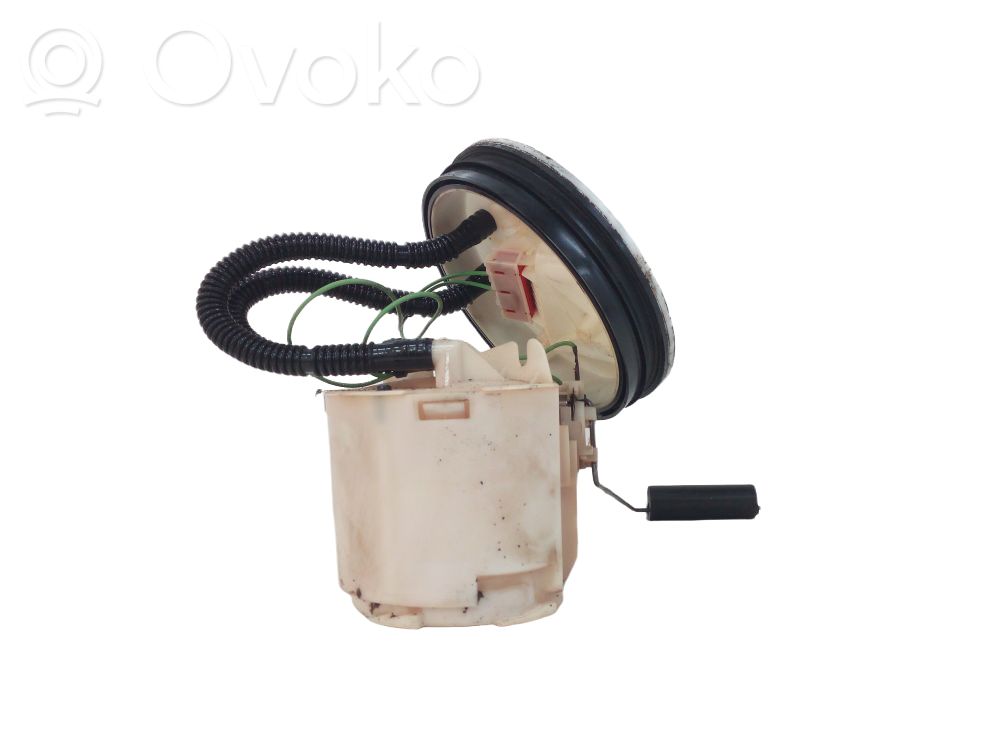Ford Focus Fuel level sensor 