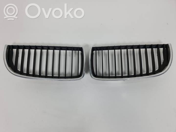 Front grill   7120008,7120007