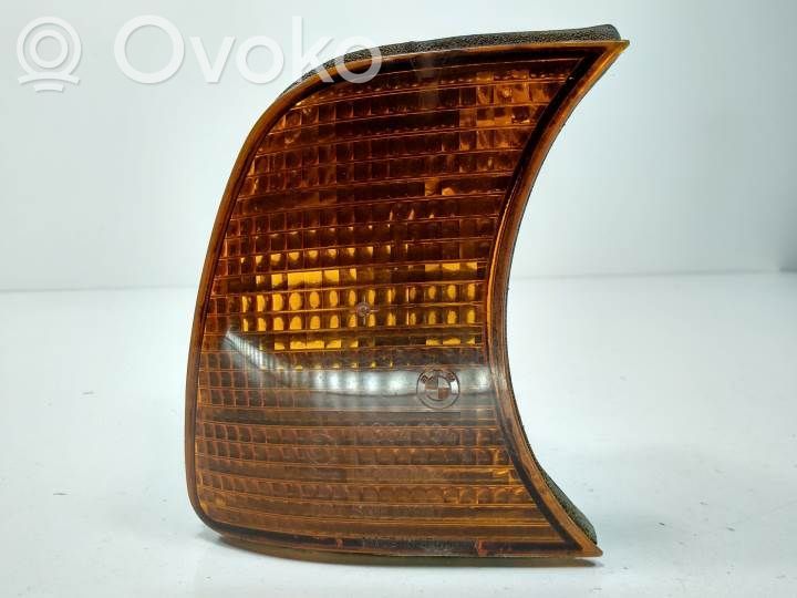 Headlight/headlamp   1384034