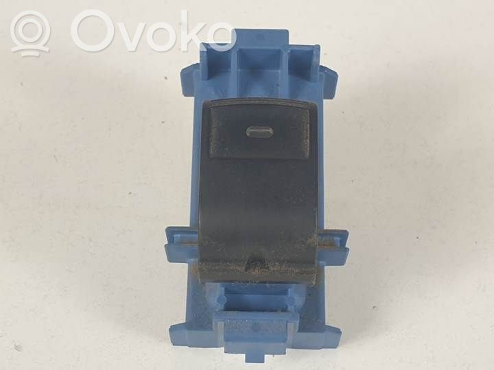 Toyota Verso Electric window control switch 