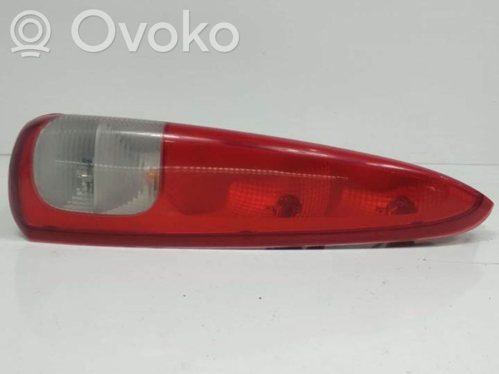 Rear/tail lights