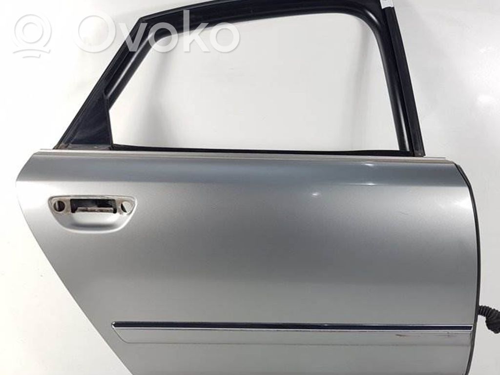 Rear door