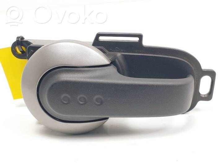 Manecilla interna puerta trasera   80670AXBC9U,5010800006