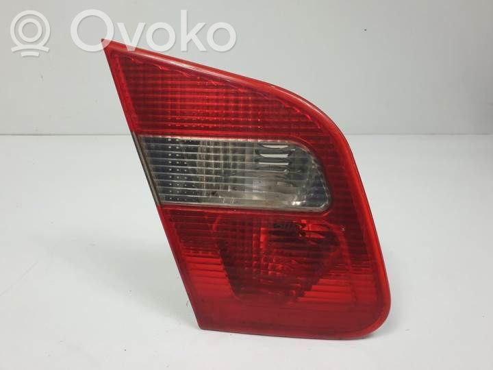 Mitsubishi Carisma Lampă spate în capacul portbagajului 