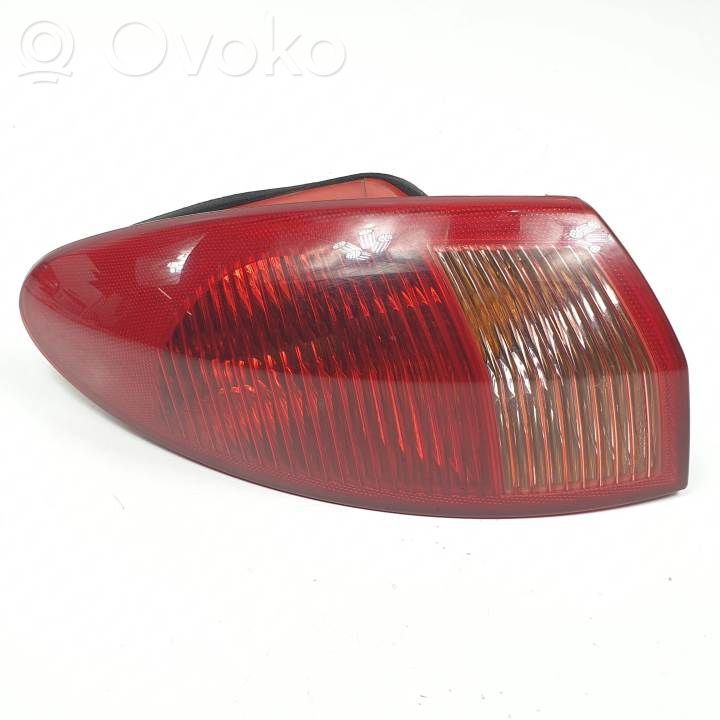 Alfa Romeo 147 Feux arrière / postérieurs