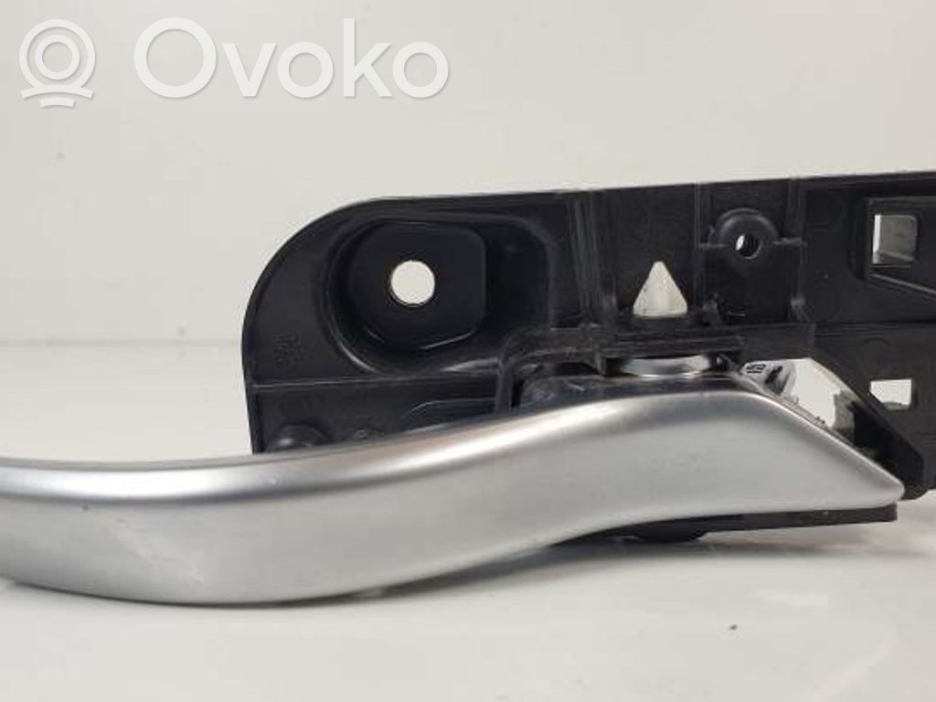 BMW 7 G11 G12 Poignée inférieure de porte avant