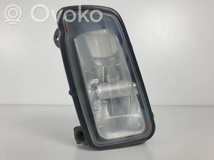 Luz de niebla delantera   7M5115K202AC