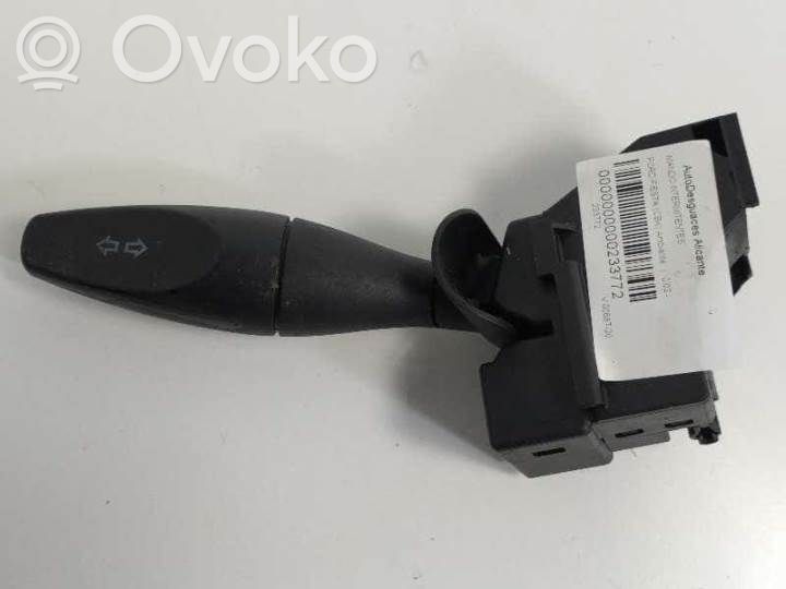 Leva indicatori   1S7T13335AE
