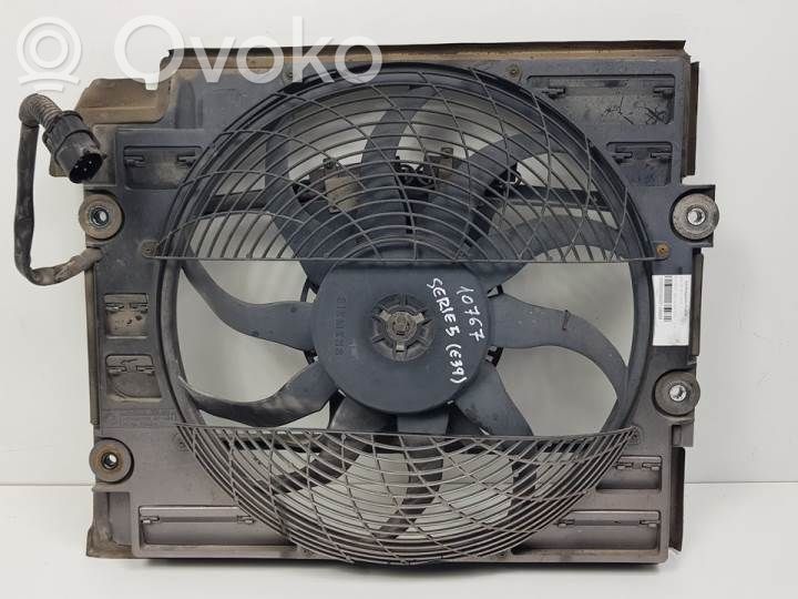BMW 5 E39 Elektrisks radiatoru ventilators 