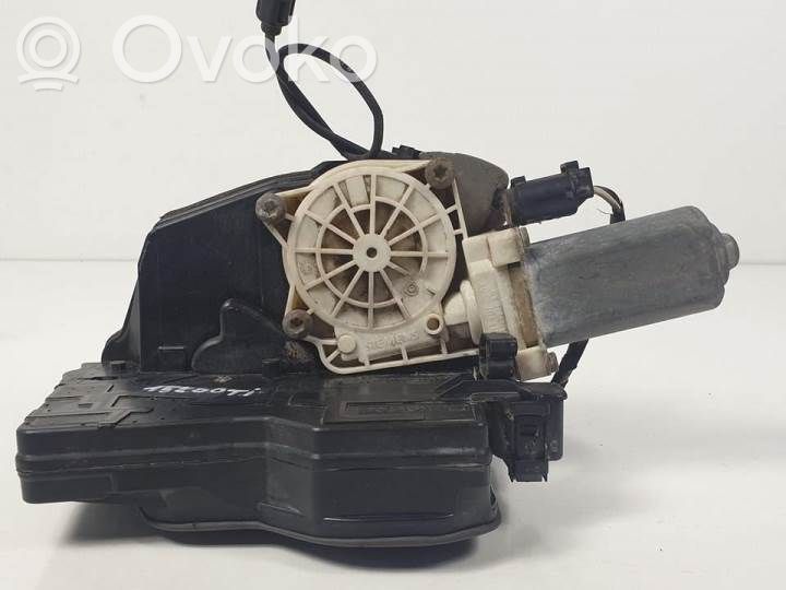 Cerradura de puerta trasera   7028909