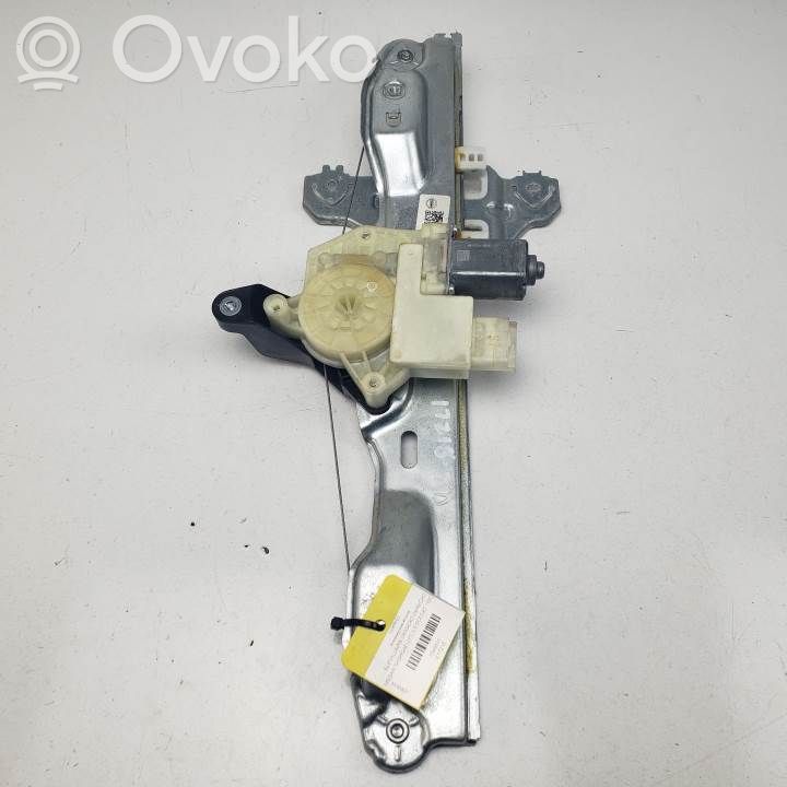 Regulador manual de la ventanilla trasera   82700HV00A