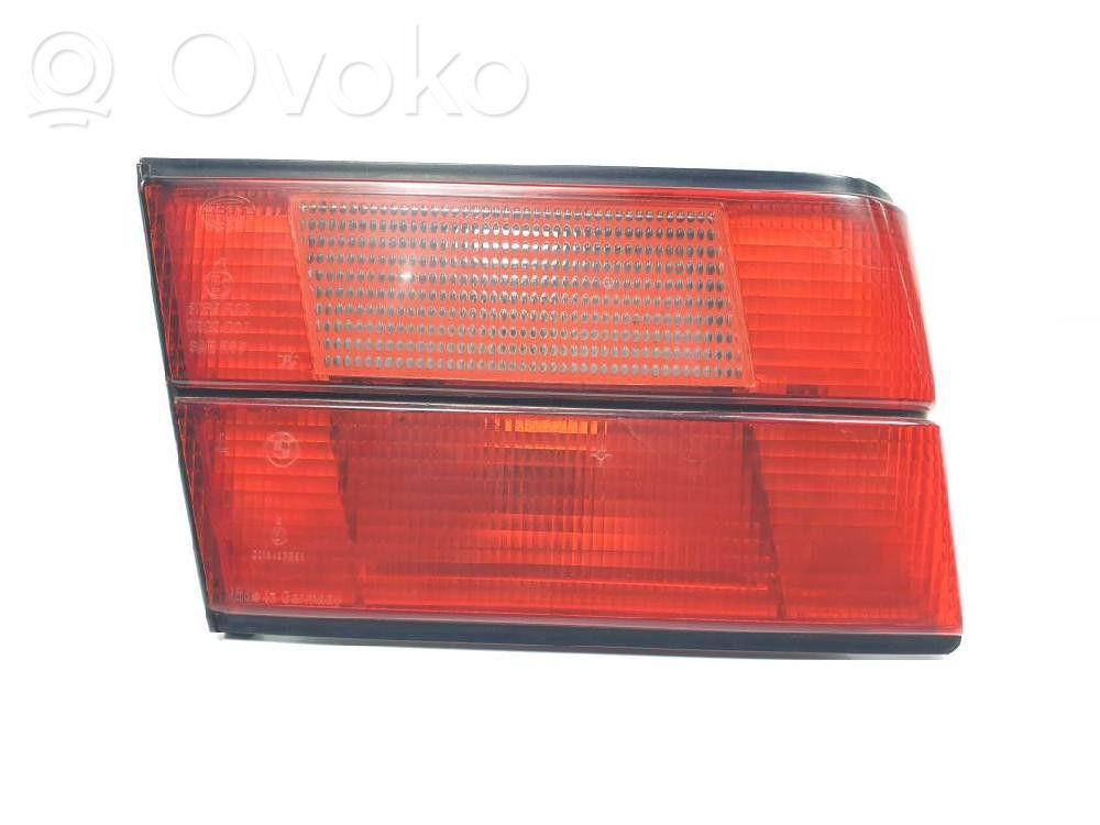 BMW 5 E34 Takaluukun takavalot 