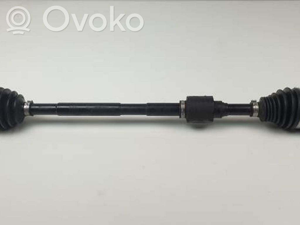 Antriebswelle vorne   10233397