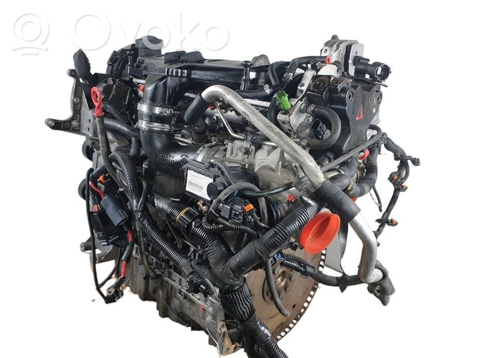 Variklis   D5244T4,185CV