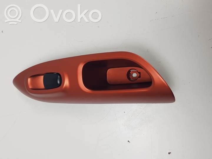 Nissan Juke I F15 Przyciski szyb 