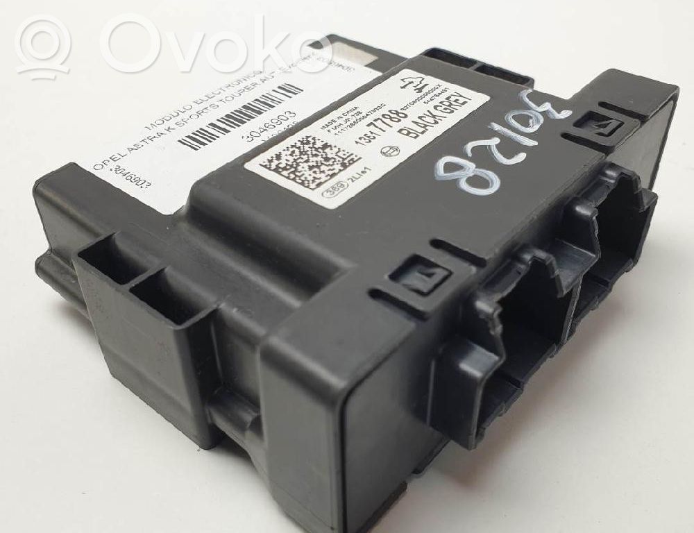 Sonstige Steuergeräte / Module   13517788