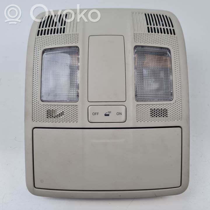 Luz del asiento delantero   KD4969971
