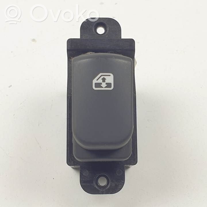 Comutator comandă geamuri electrice   935801D500