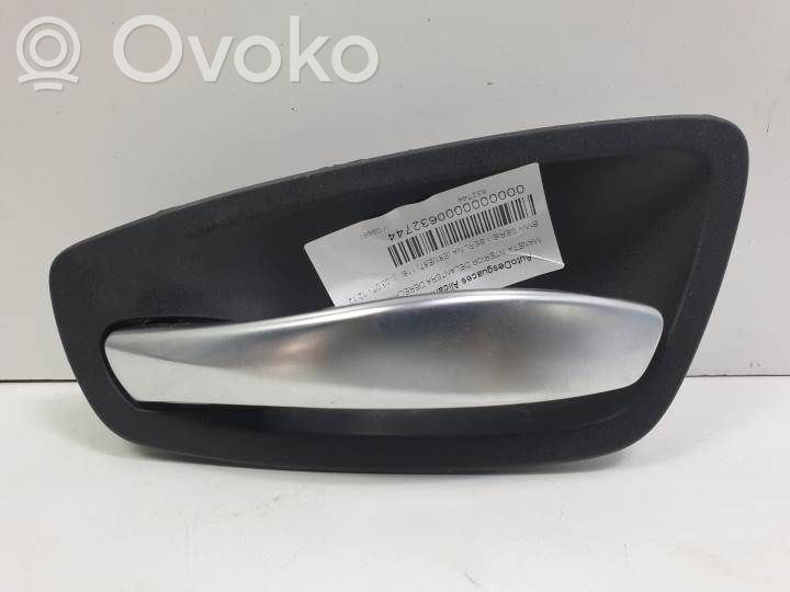 BMW 1 E81 E87 Poignée inférieure de porte avant 