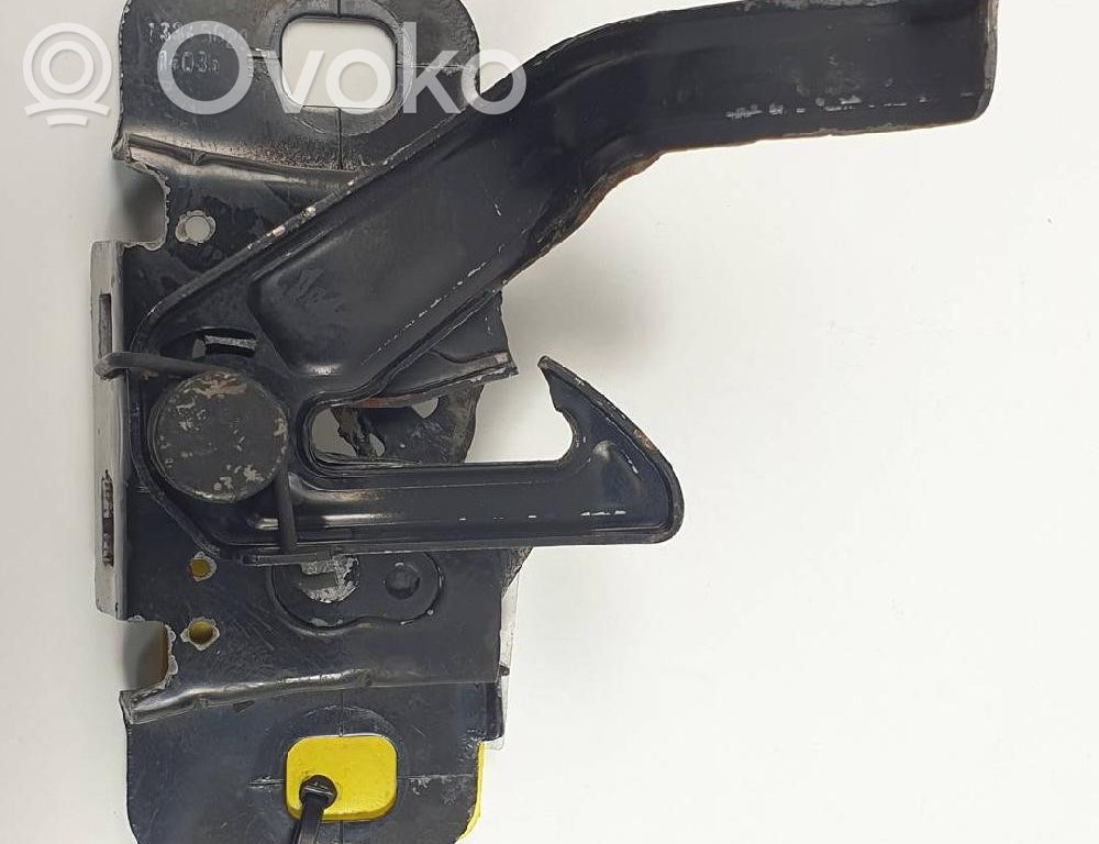 Opel Astra J Serrure de capot