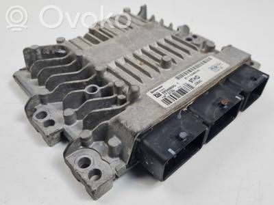 Engine control unit/module   5WS40820G