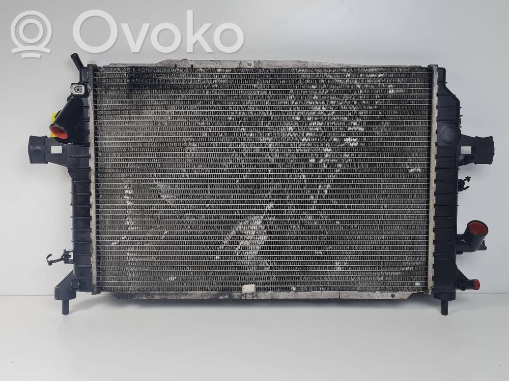Opel Zafira B Radiator lichid răcire