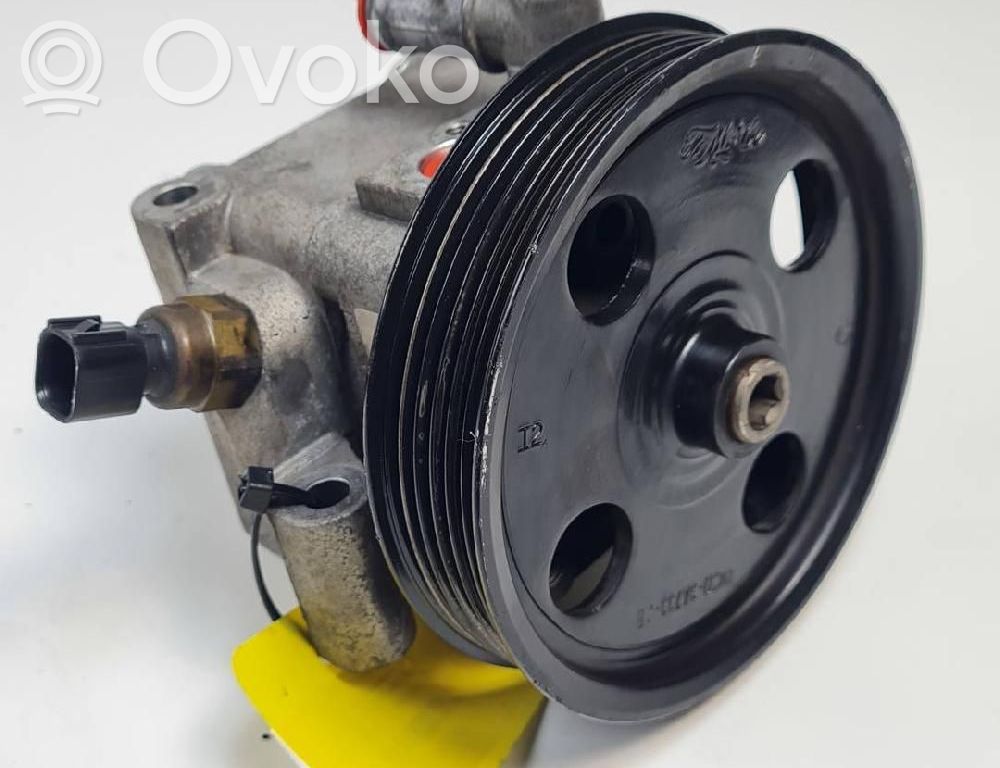 Ford Focus Ohjaustehostimen pumppu 