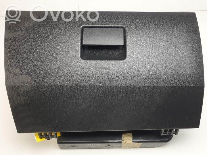 Guantera   2S61A06024ADW