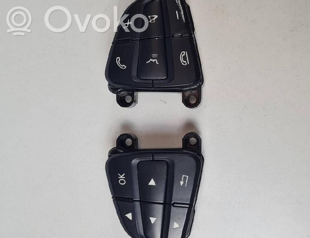 Mercedes-Benz Vito Viano W447 Pulsanti/interruttori sul volante