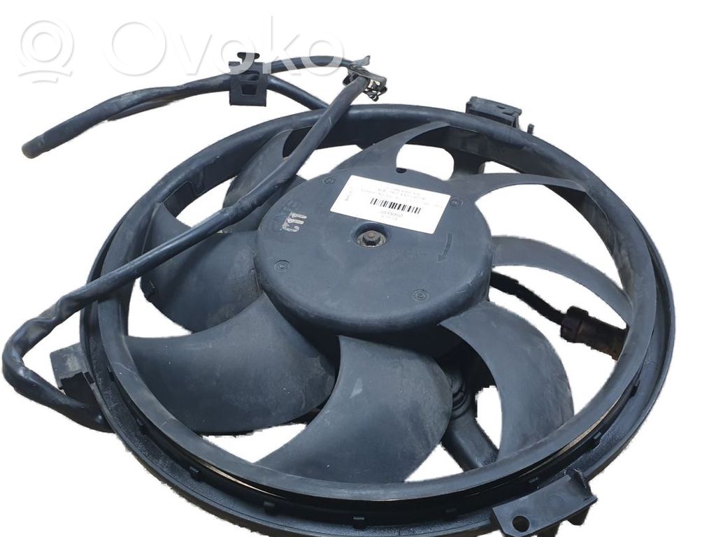 Audi A4 S4 B5 8D Ventilateur de refroidissement de radiateur électrique