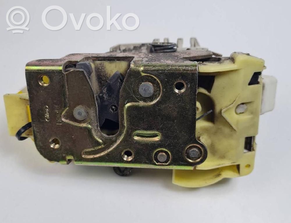 Etuoven lukko   XS41A21813CA