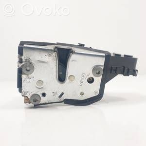 Etuoven lukko   51217011244