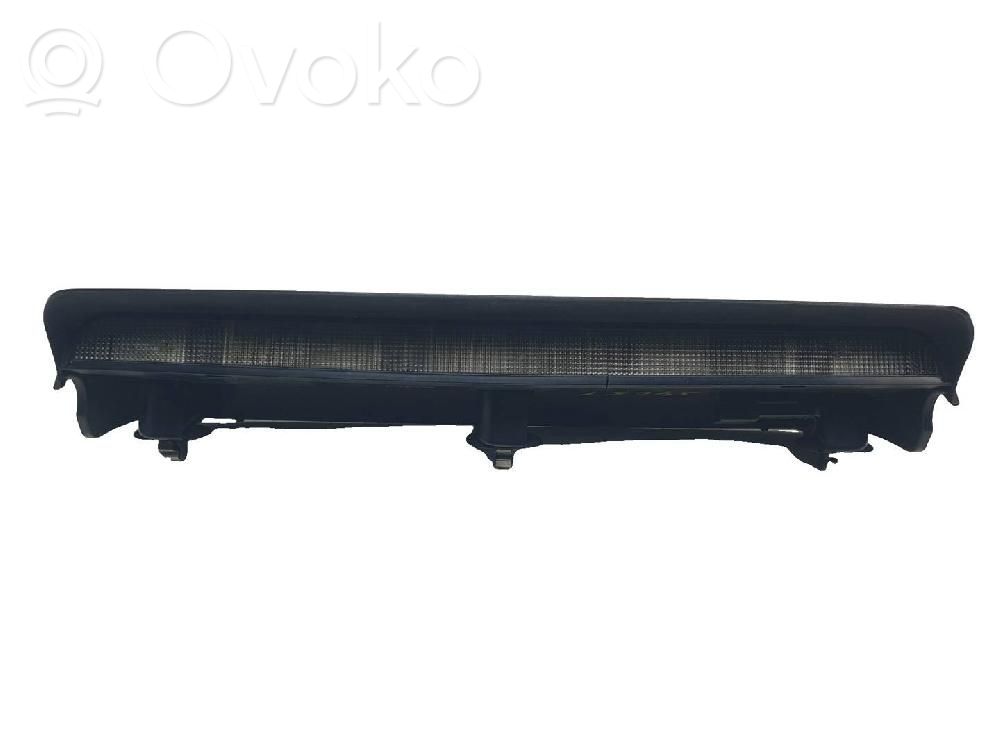 Opel Corsa C Troisième feu stop 
