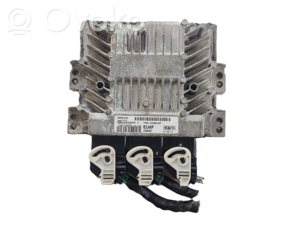 Ford S-MAX Variklio valdymo blokas 