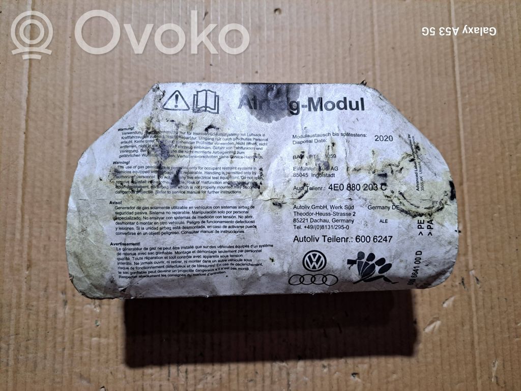 Airbag del pasajero   4E0880203C,002NMD05DF0V