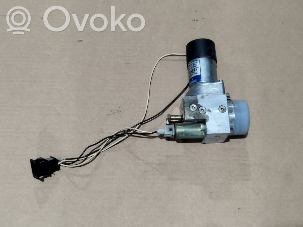 Volkswagen Phaeton Bomba motor del muelle neumático del maletero 