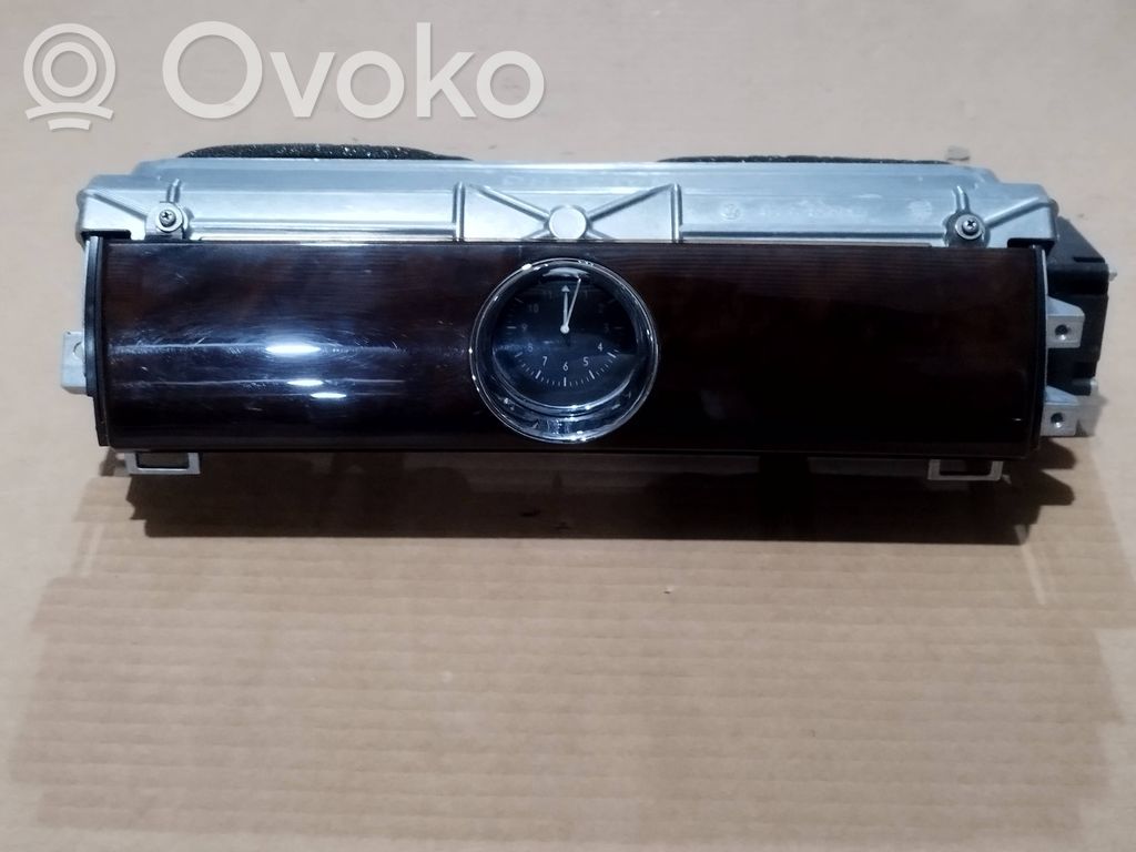 Volkswagen Phaeton Kello 