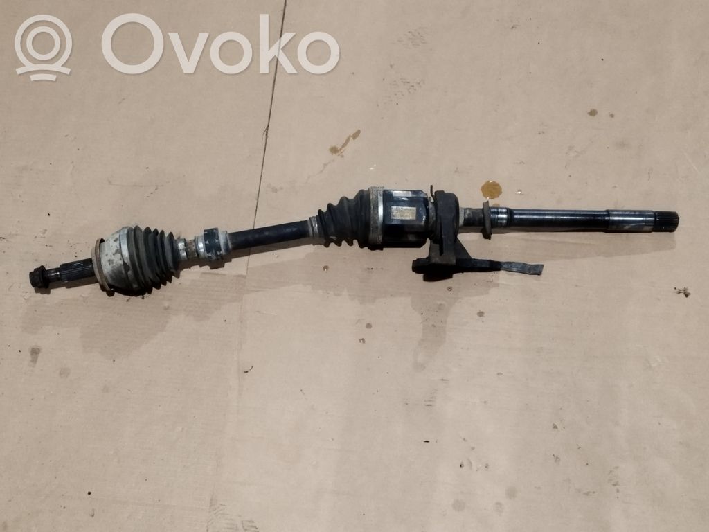 Toyota RAV 4 (XA30) Półoś przednia 