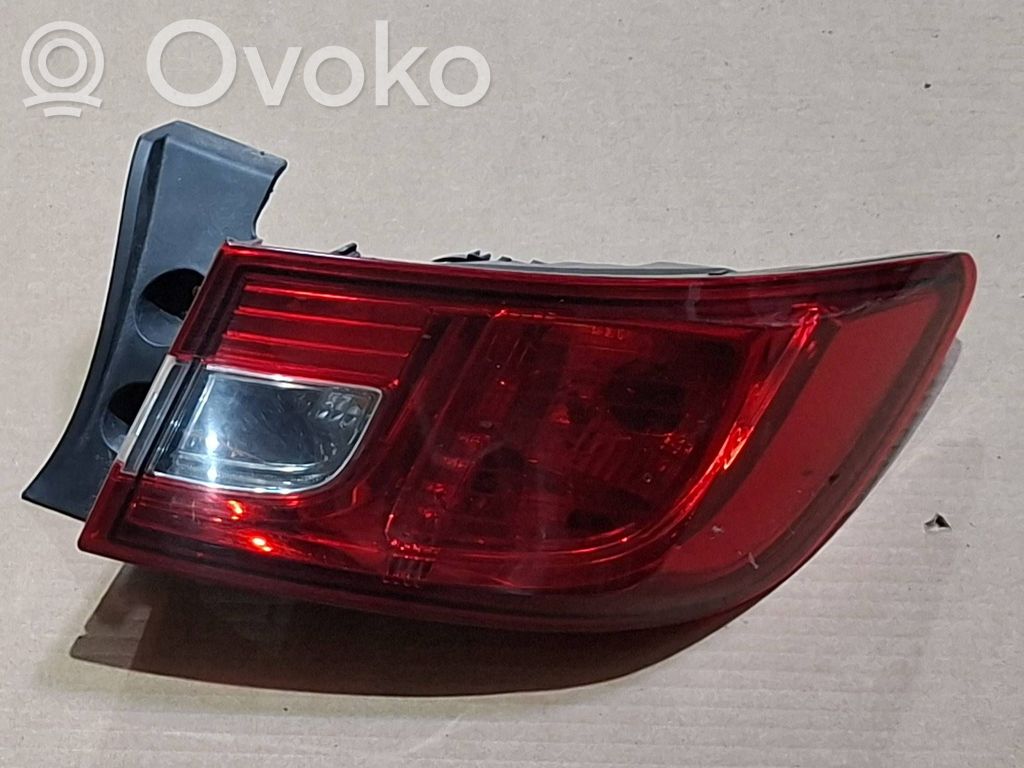 Renault Clio IV Luz trasera/de freno 