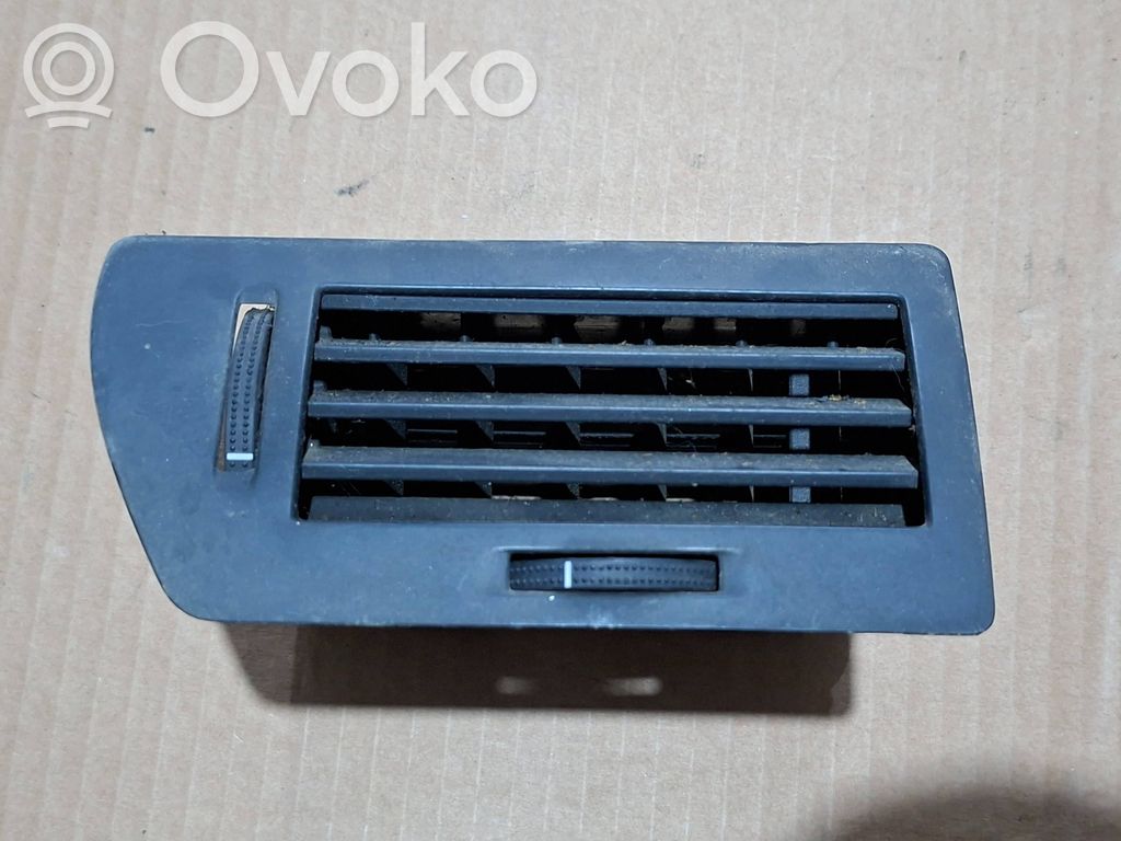 Opel Astra H Grilă ventilație/ramă laterală bord 