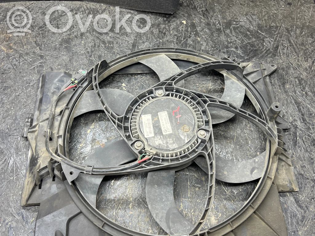 BMW 3 E90 E91 Elektrisks radiatoru ventilators 
